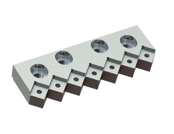 Soporte cuchilla centro 390x130x50, 4 ranuras, 7xM14 