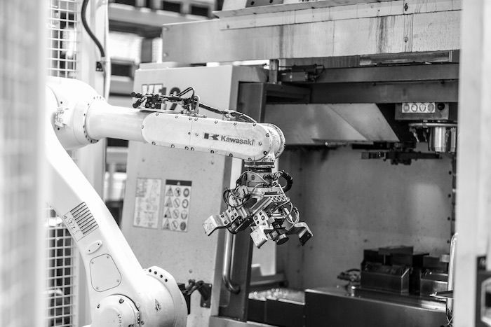 Robot di produzione nello stabilimento di Eisfeld